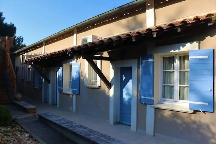 Domaine Des Gendalis Proche Avignon Hotel Saint-Saturnin-les-Avignon 0*,