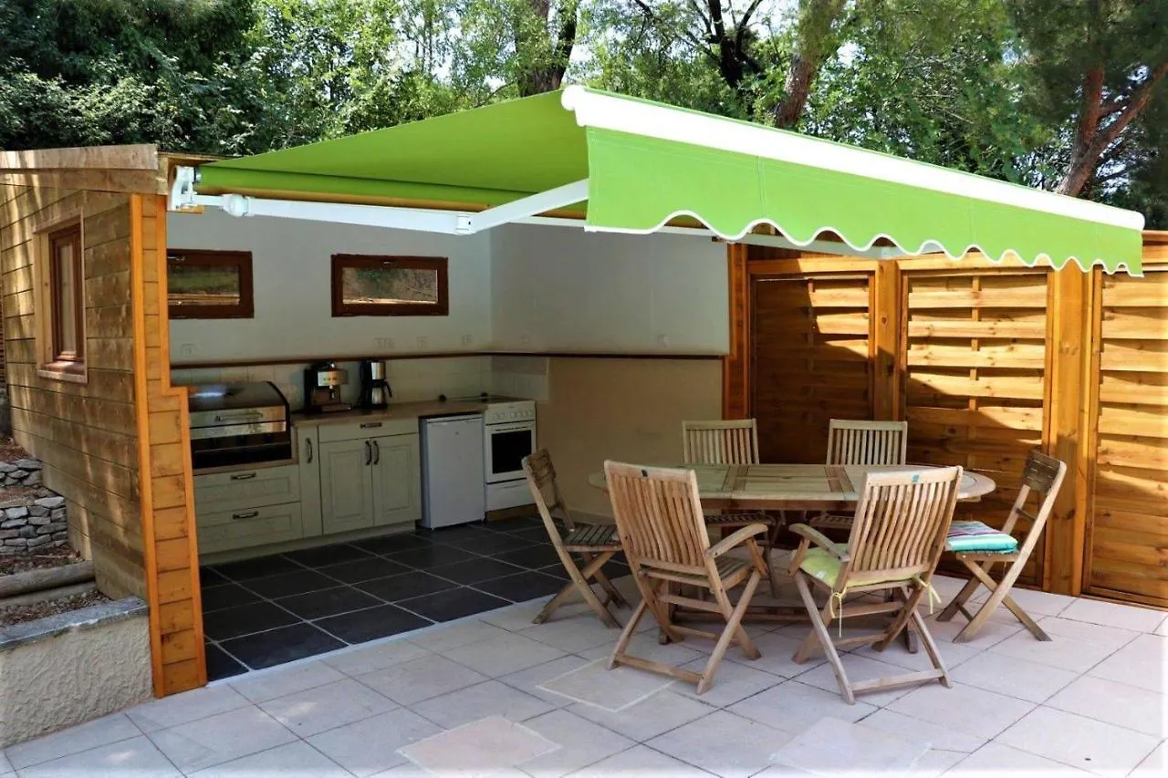 Domaine Des Gendalis Proche Avignon Hotel Saint-Saturnin-les-Avignon 0*,  France